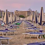 Your Summer Retreat In Lido Dei Pini * Bibione