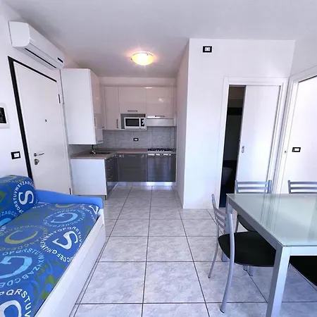 Appartement Your Summer Retreat In Lido Dei Pini