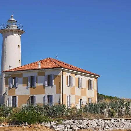 Appartement Your Summer Retreat In Lido Dei Pini *